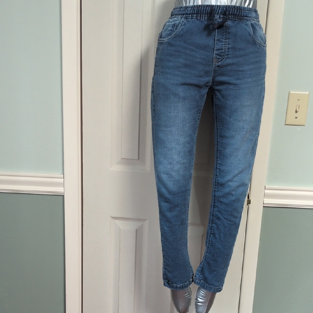 Relaxed Blue Boyfriend Jeans with Elastic Drawstring Waist